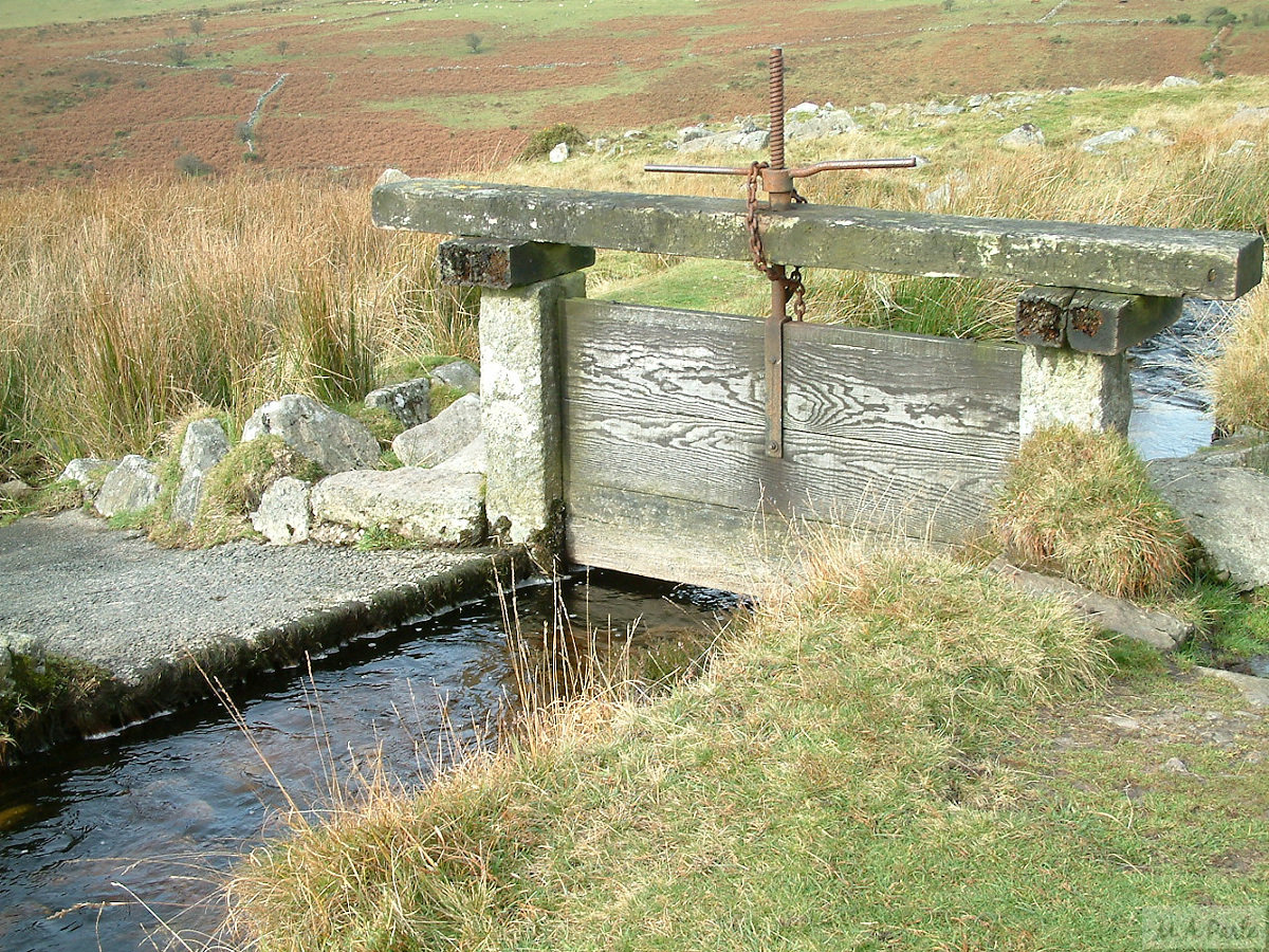Devonport Leat sluice gate