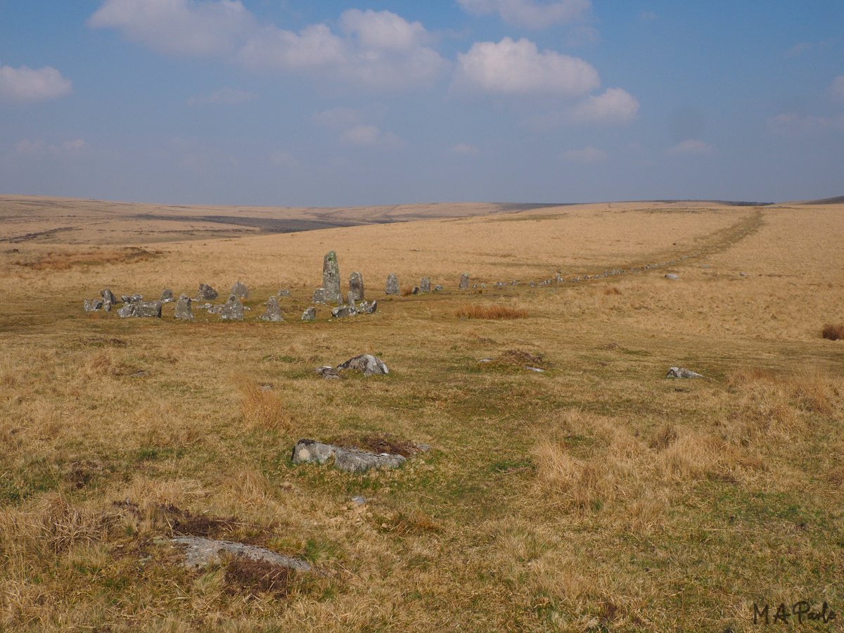 Hingston Hill stone row